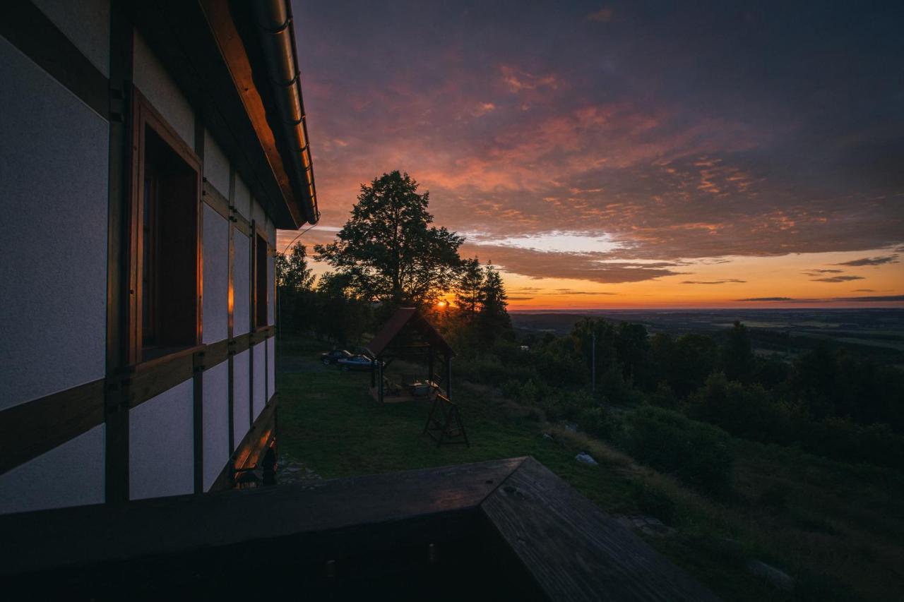 Izerski Horyzont - Dom Z Balia W Lesnej Perspektywie Kopaniec Buitenkant foto